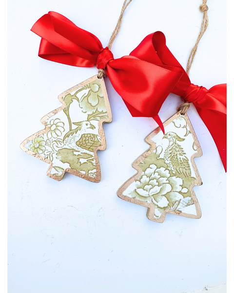 Gold Chelsea Bird Tree Ornament