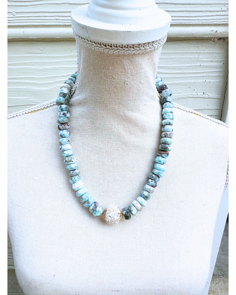 Cassis Necklace